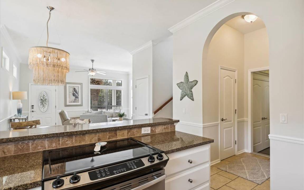 Photo of Kitchen in White's Gulfview