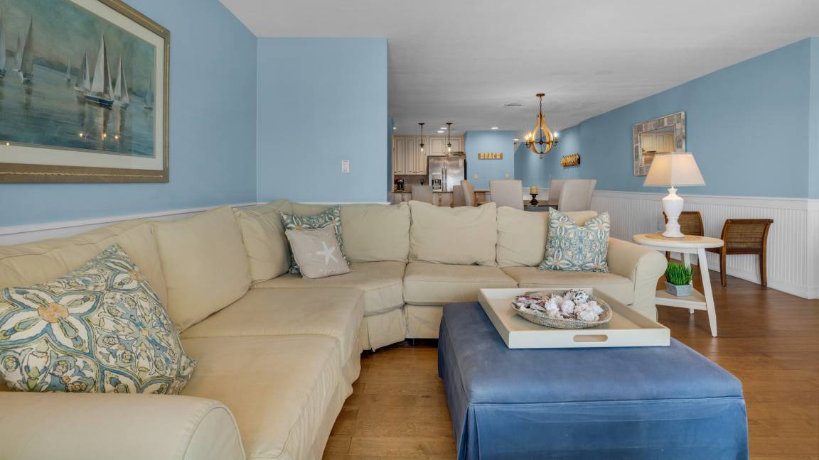 Photo of Livingroom in Seacrest
