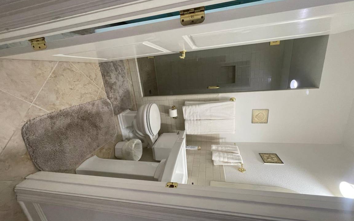 Photo of Bathroom in White Sands
