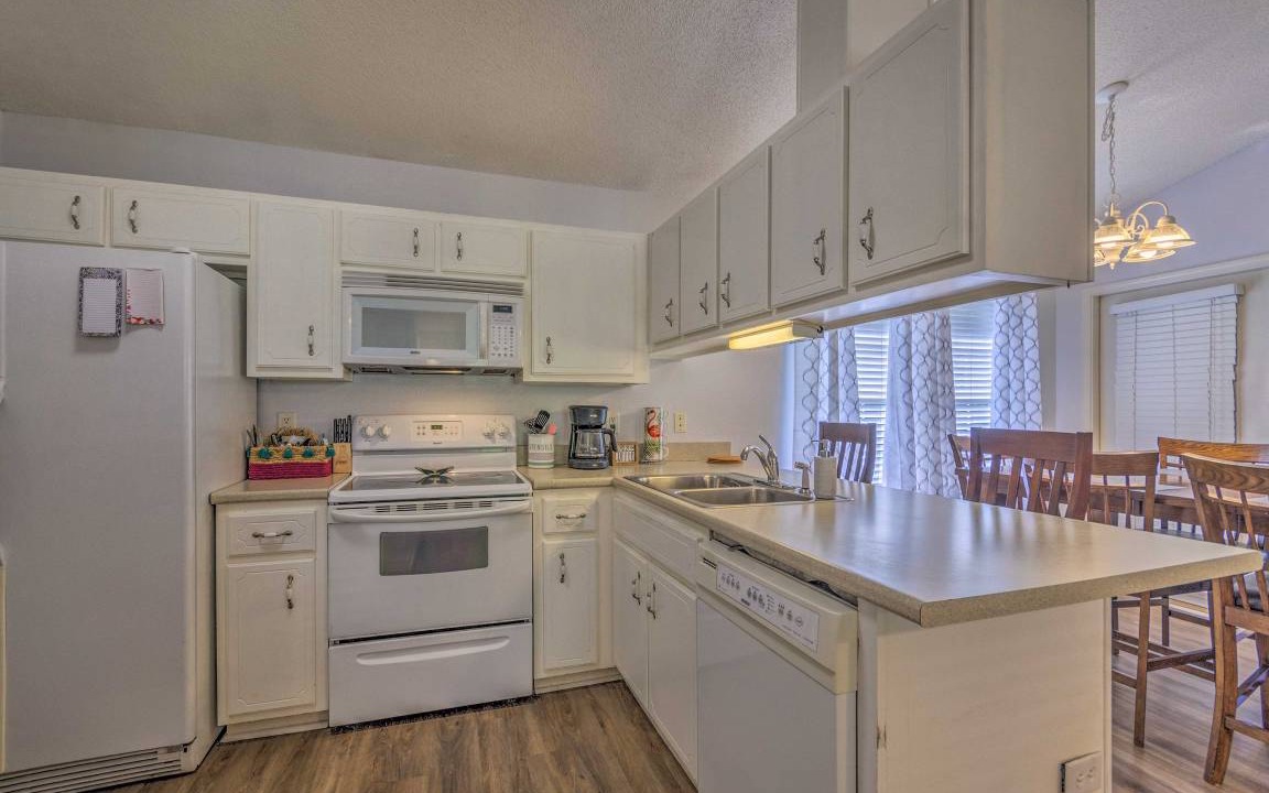 Photo of Kitchen in North Northwest Pensacola