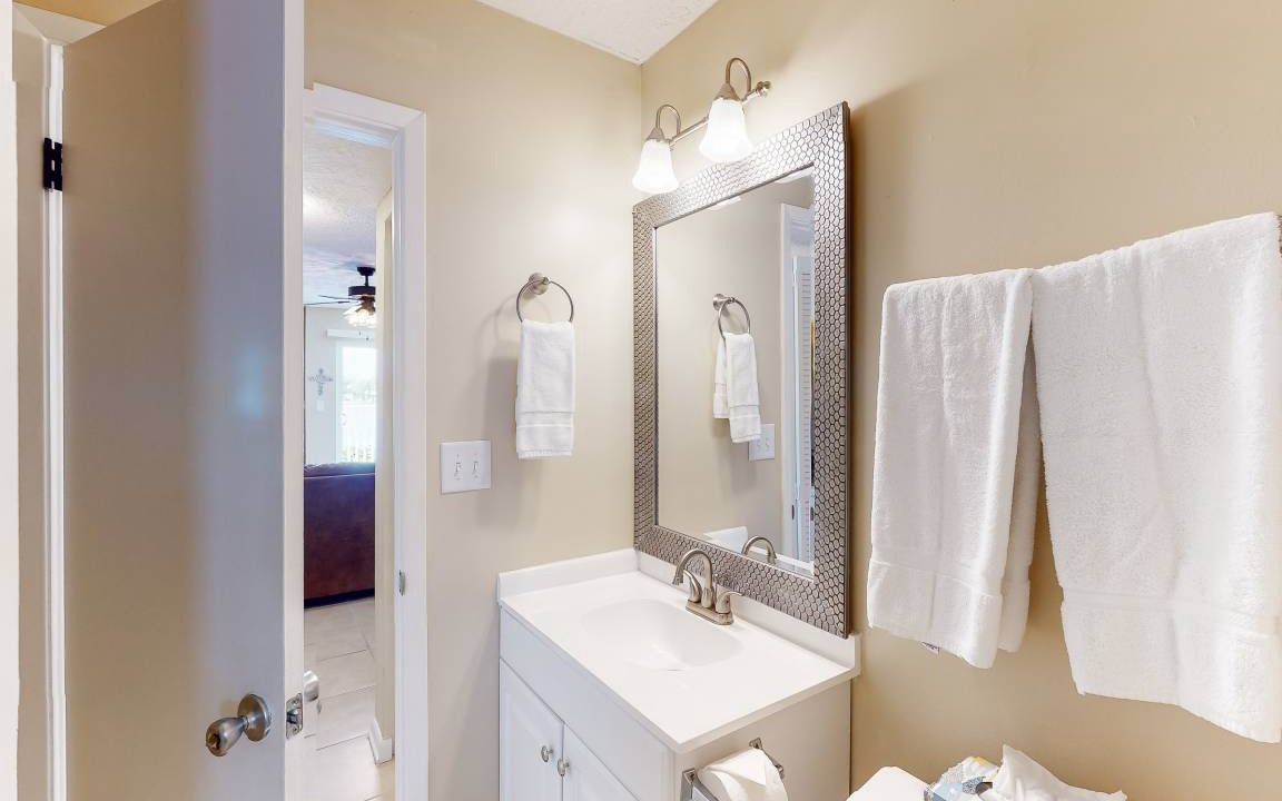 Photo of Bathroom in El Centro Beach
