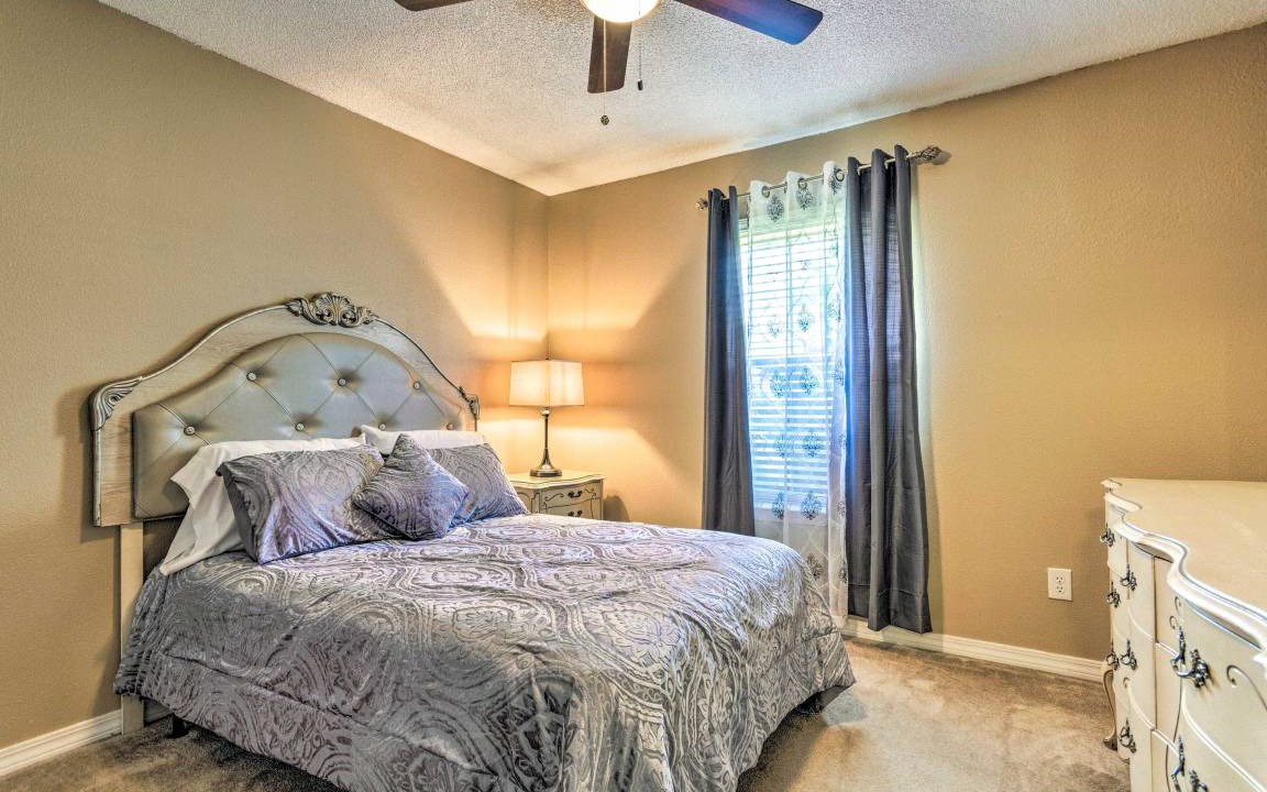 Photo of Bedroom in Northwest Pensacola