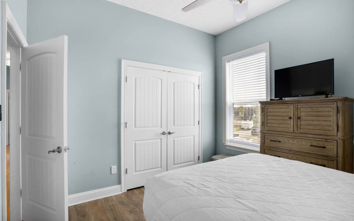 Photo of Bedroom in Bahama Beach