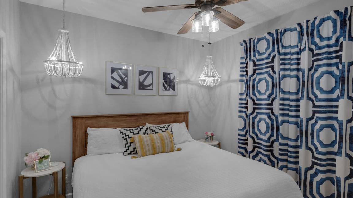 Photo of Bedroom in Gulf Place