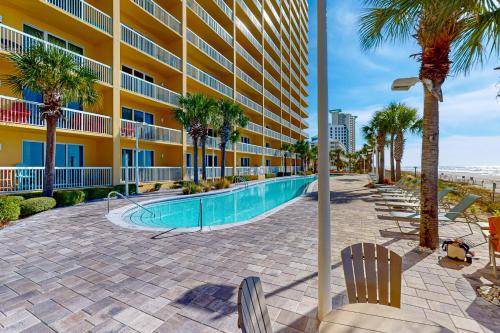 Photo of Patio Balcony in Bahama Beach