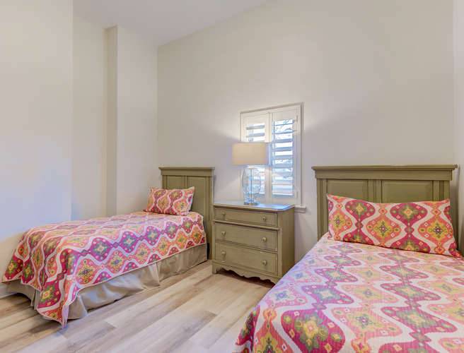 Photo of Bedroom in Crystal Beach
