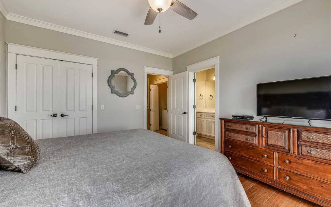 Photo of Bedroom in Silver Sands Beach