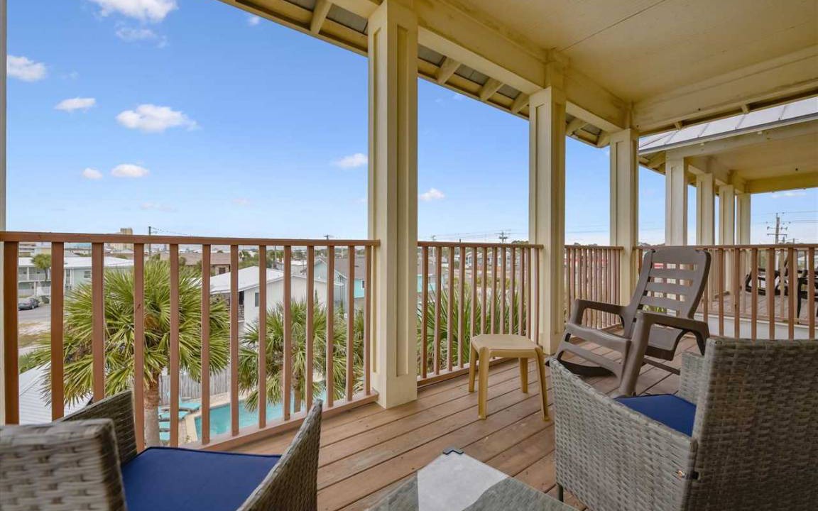 Photo of Patio Balcony in Silver Sands Beach