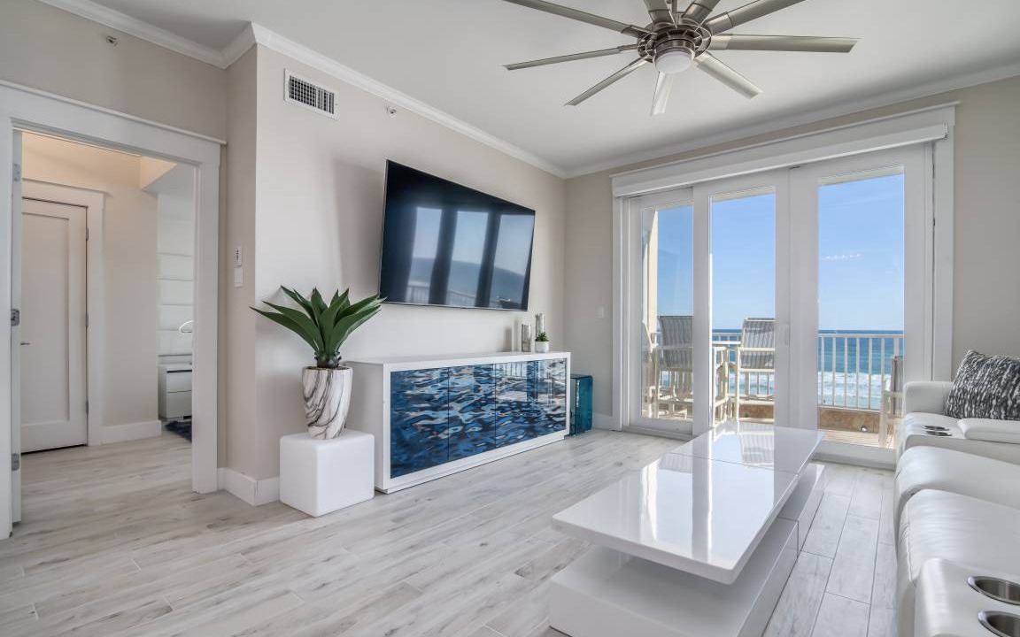 Photo of Livingroom in Crystal Beach