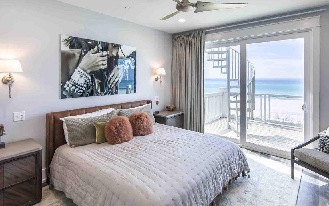 Photo of Bedroom in Miramar Beach