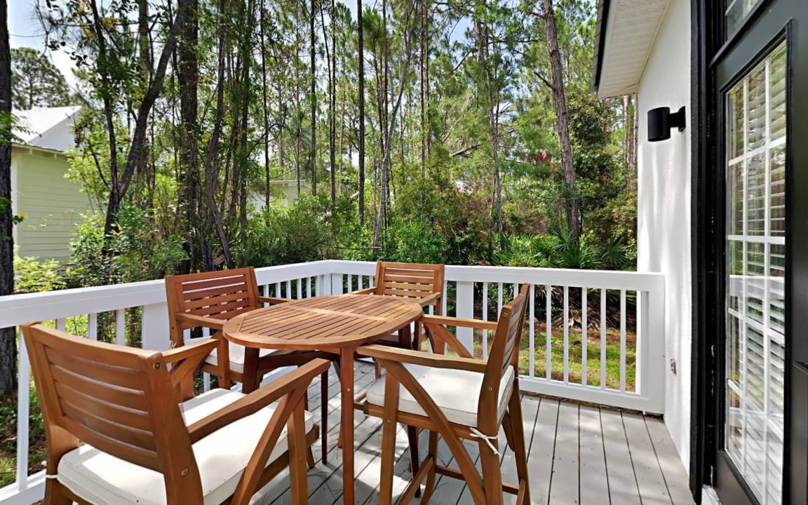 Photo of Patio Balcony in Sugarwood Beach