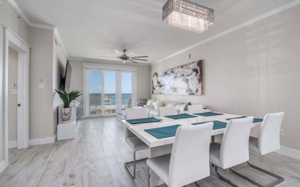 Photo of Livingroom in Crystal Beach