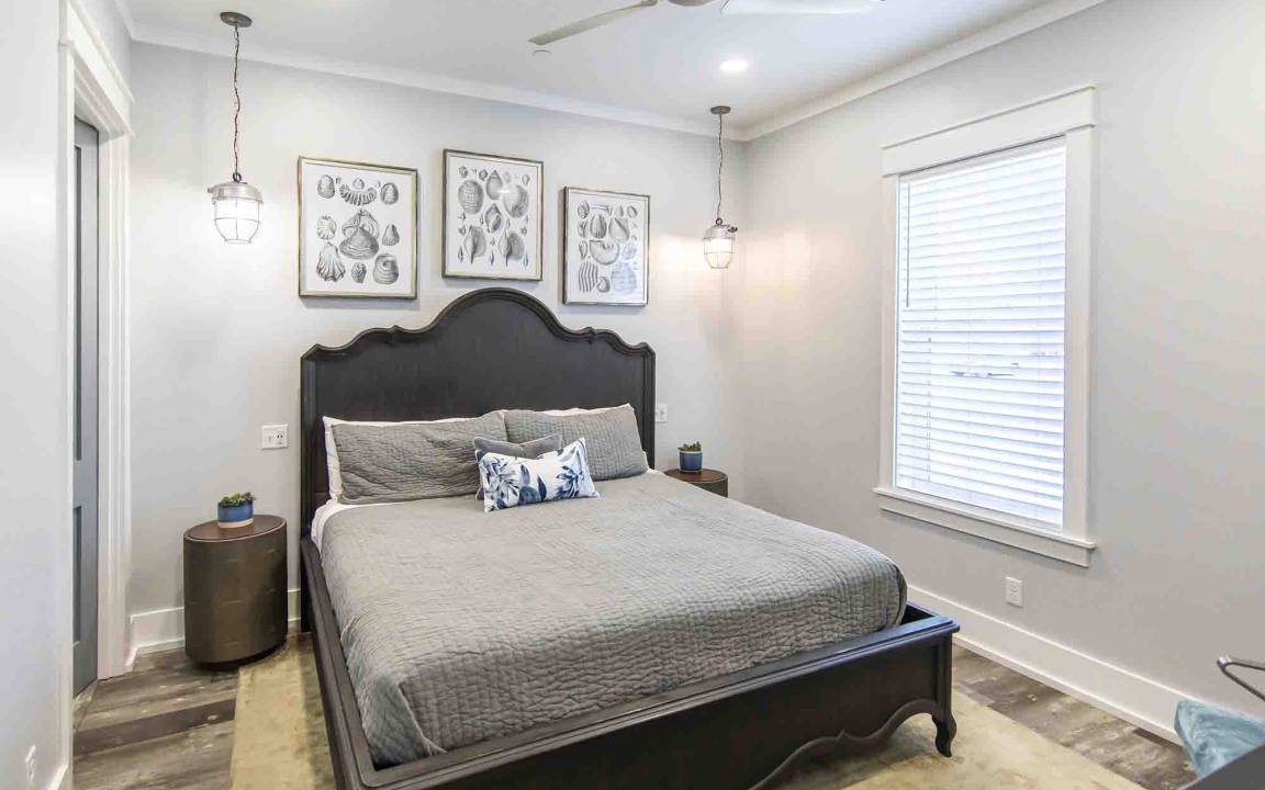 Photo of Bedroom in Miramar Beach