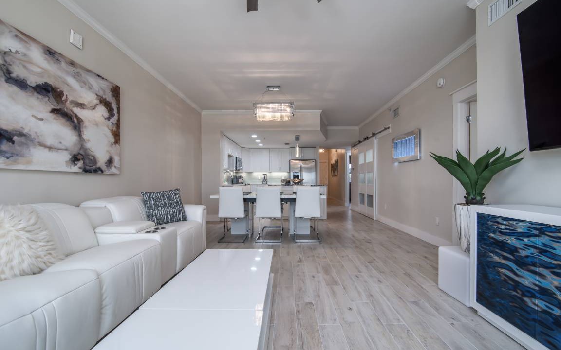 Photo of Livingroom in Crystal Beach