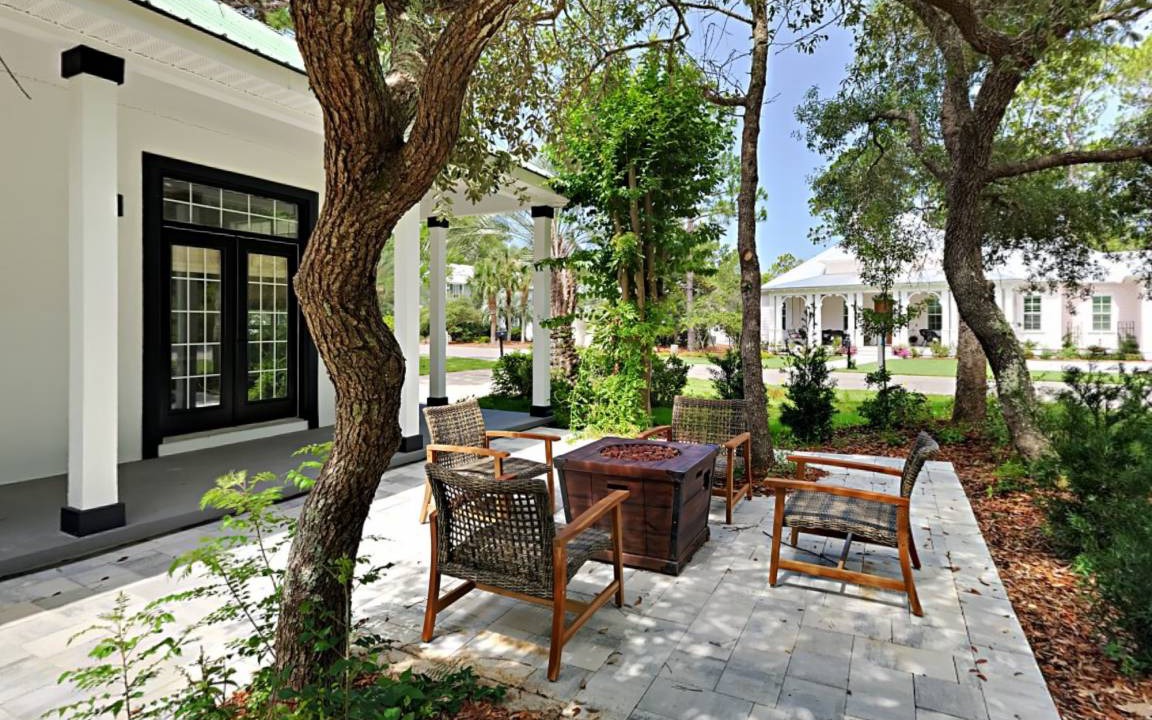 Photo of Patio Balcony in Sugarwood Beach