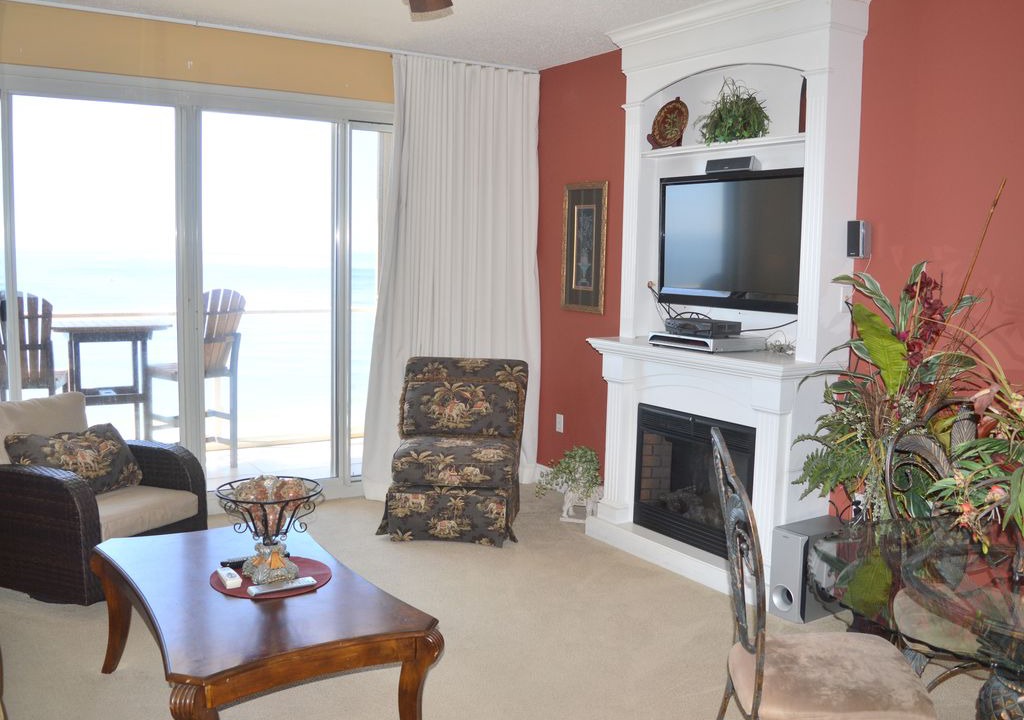 Photo of Livingroom in Destin