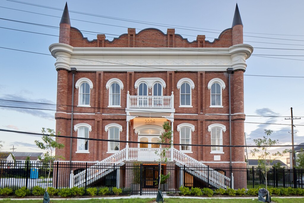 Photo of Buildings in Tulane - Gravier