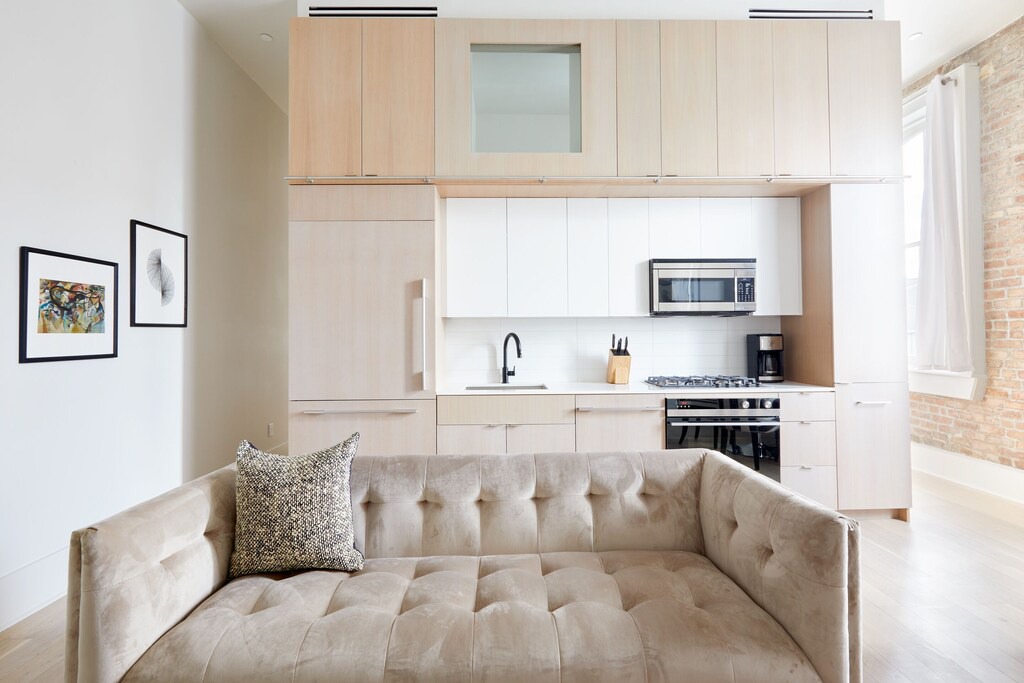 Photo of Livingroom in Tulane - Gravier