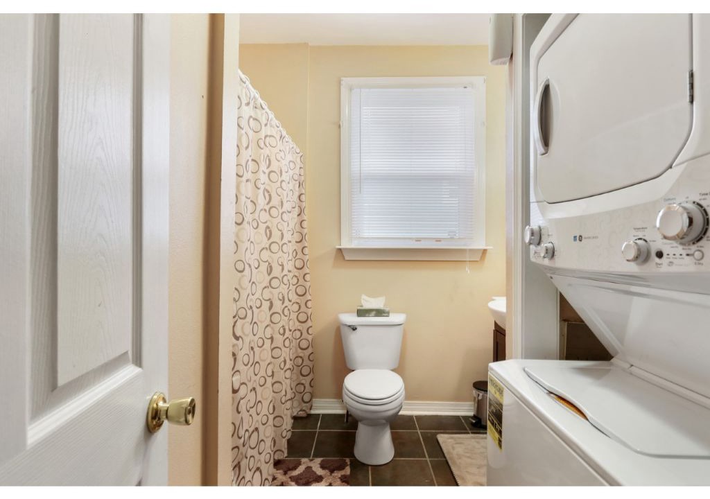 Photo of Bathroom in Gentilly Terrace