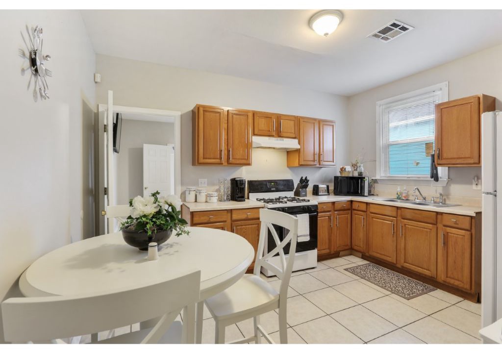 Photo of Others in Gentilly Terrace