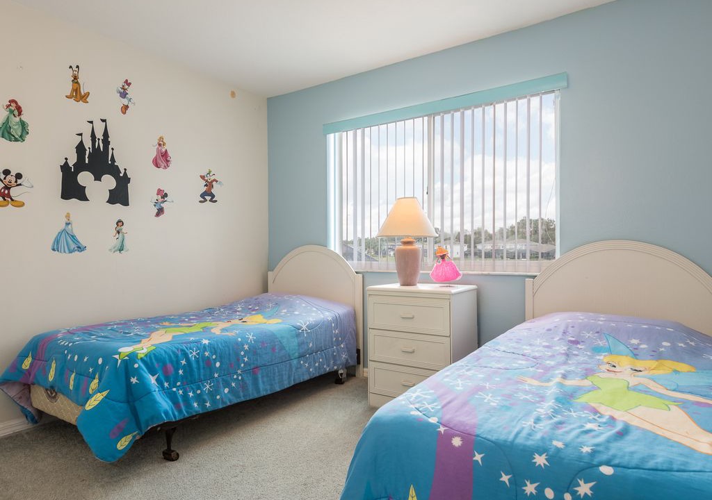 Photo of Bedroom in Sunset Lakes