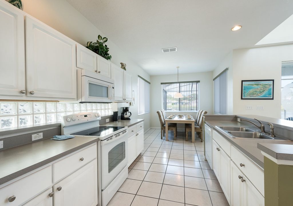 Photo of Kitchen in Sunset Lakes
