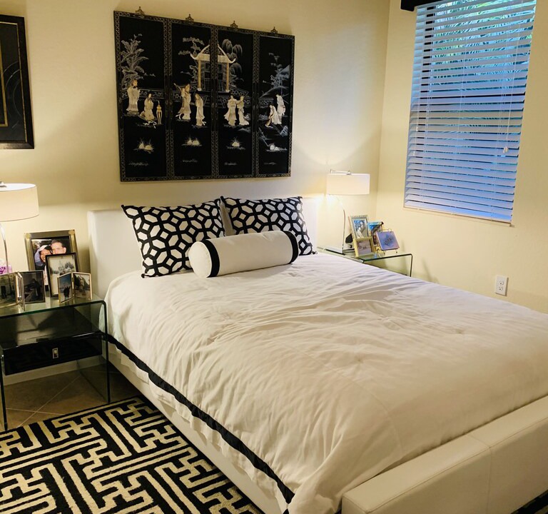 Photo of Bedroom in Naples