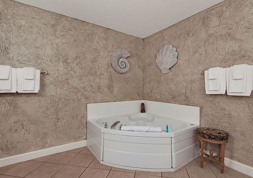 Photo of Bathroom in Santa Rosa Beach