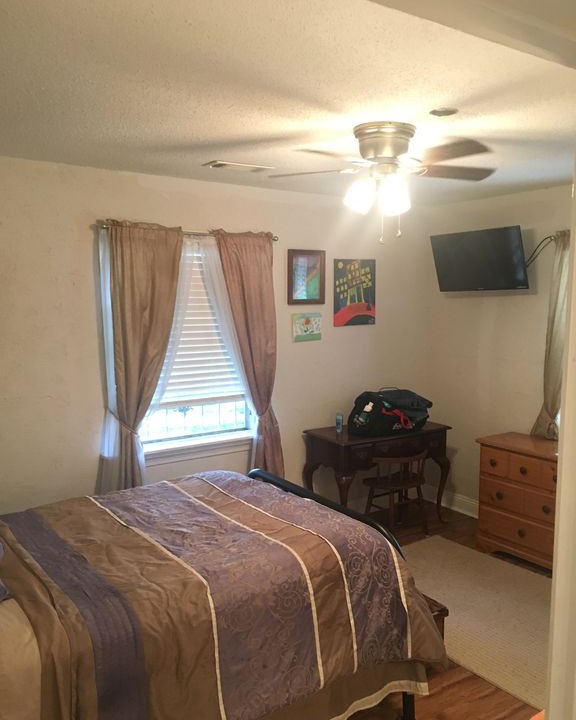 Photo of Bedroom in Fairgrounds