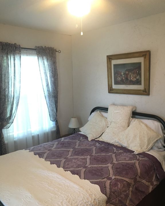 Photo of Bedroom in Fairgrounds