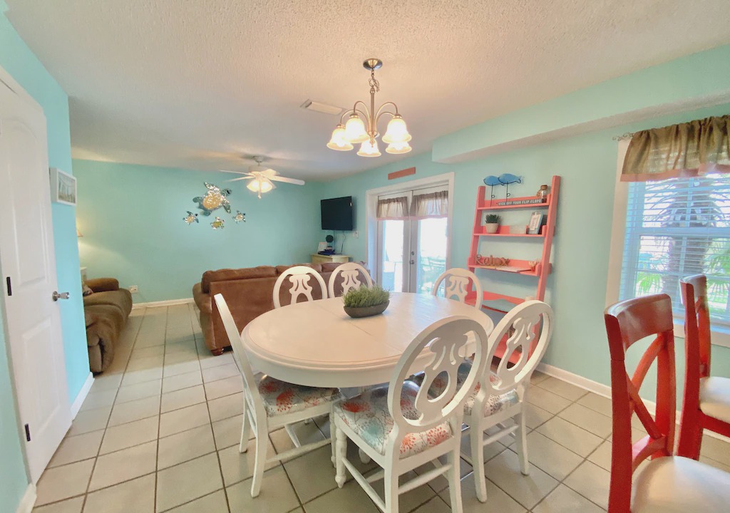 Photo of Livingroom in West Panama City Beach