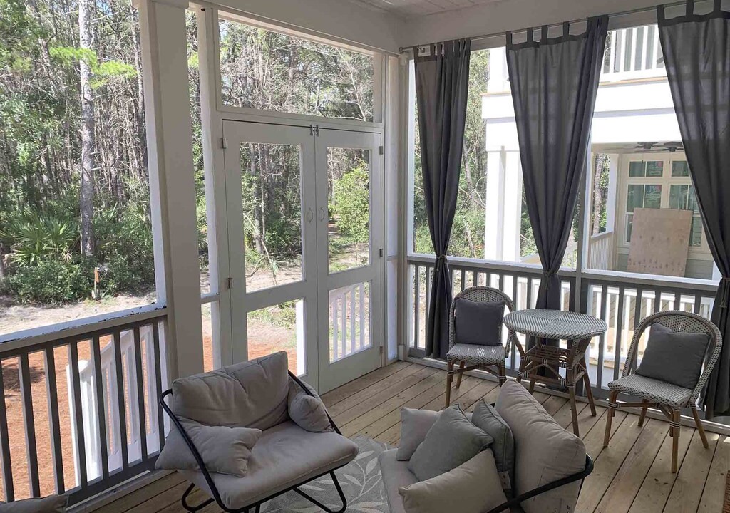 Photo of Livingroom in Lakeside at Blue Mountain Beach