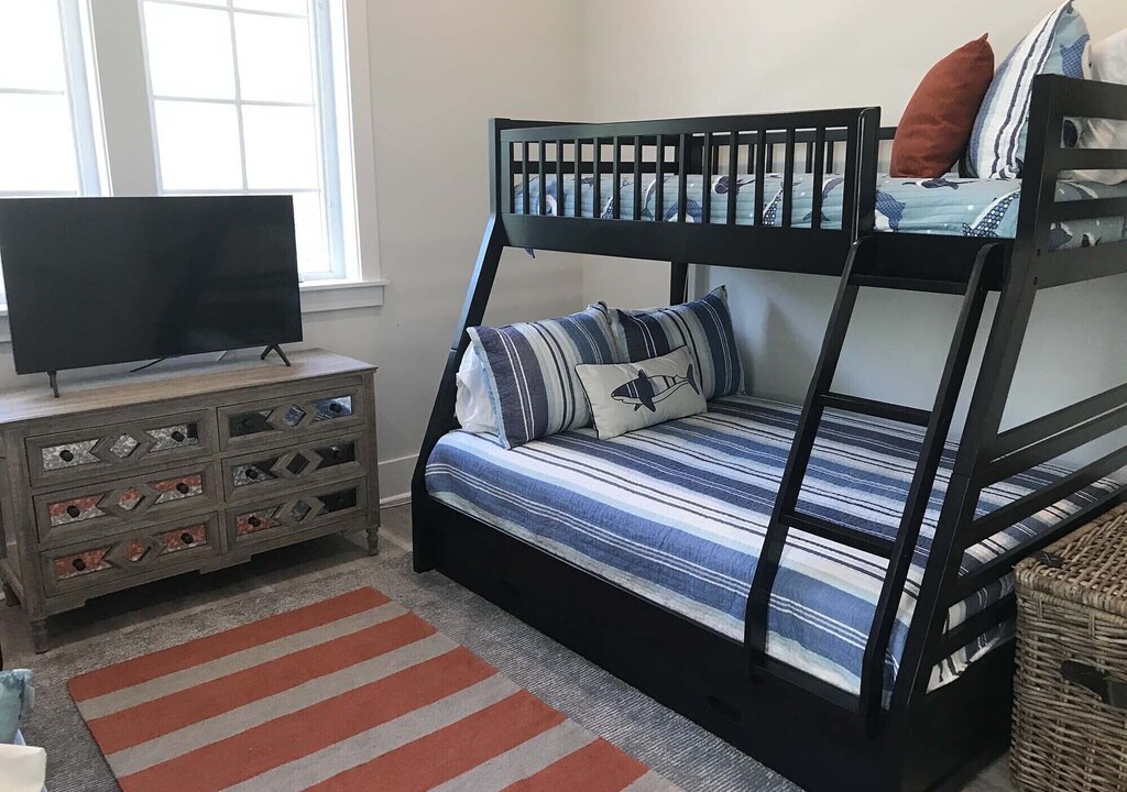 Photo of Bedroom in Lakeside at Blue Mountain Beach