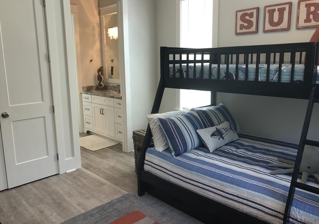 Photo of Bedroom in Lakeside at Blue Mountain Beach