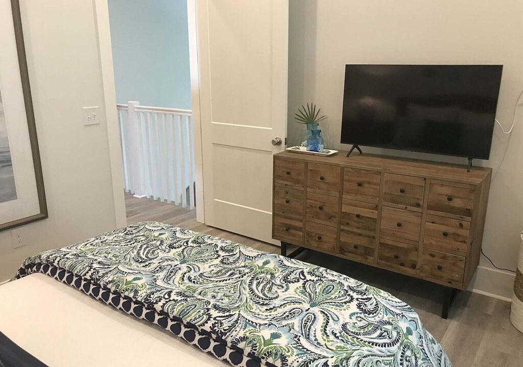 Photo of Bedroom in Lakeside at Blue Mountain Beach