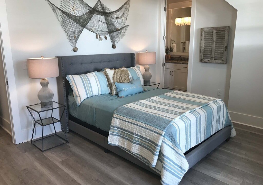 Photo of Bedroom in Lakeside at Blue Mountain Beach
