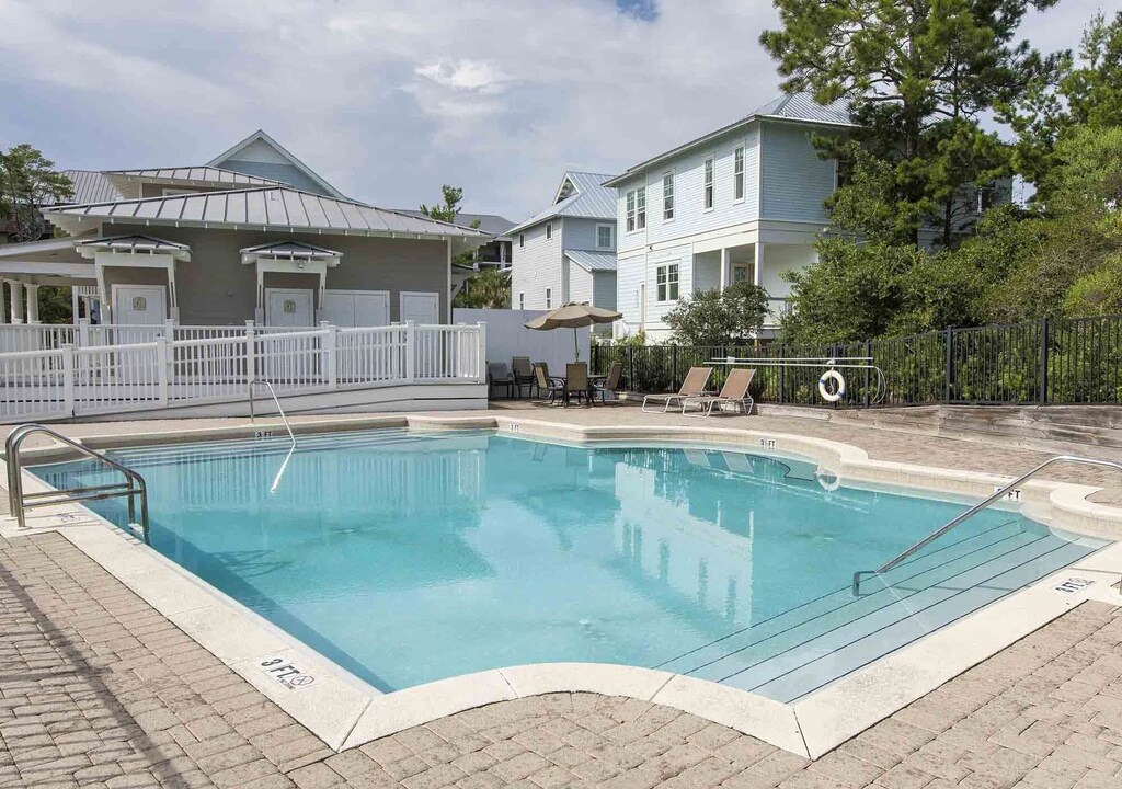 Photo of Outdoor in Lakeside at Blue Mountain Beach