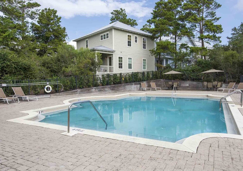 Photo of Outdoor in Lakeside at Blue Mountain Beach