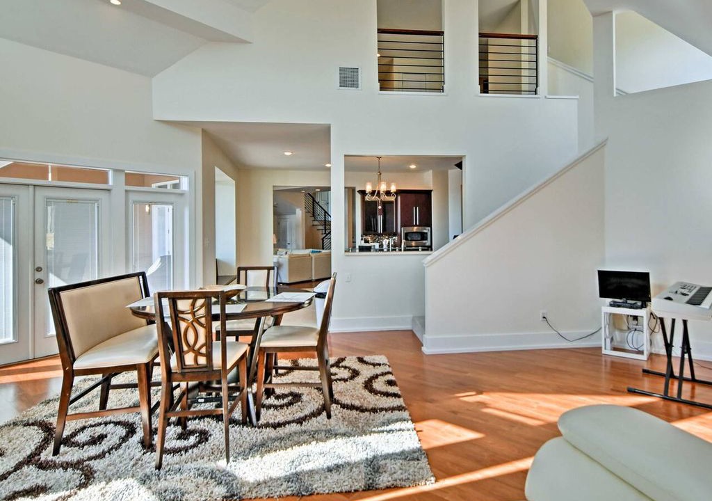 Photo of Livingroom in Gulf Hills
