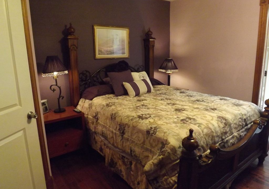 Photo of Bedroom in Gulfport