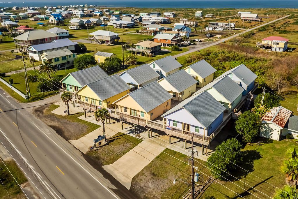 Photo of Others in Grand Isle