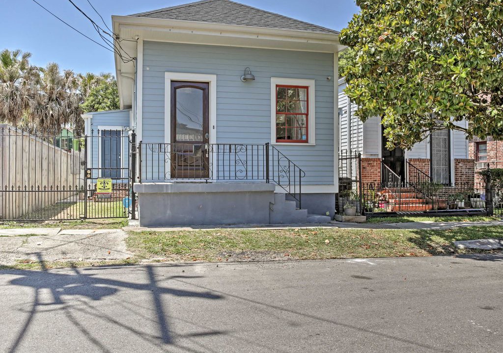 Photo of Buildings in Bywater