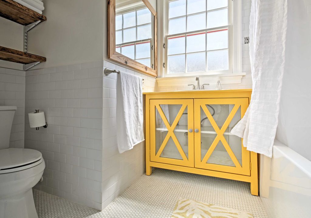 Photo of Bathroom in Bywater