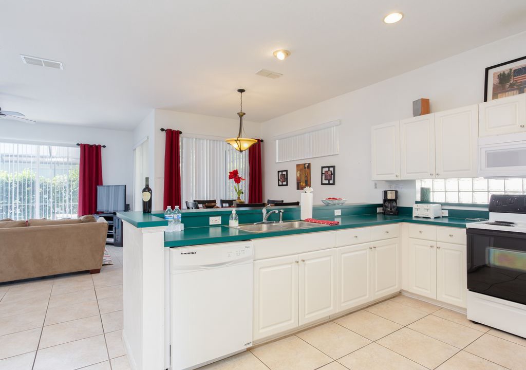 Photo of Kitchen in Sunset Lakes