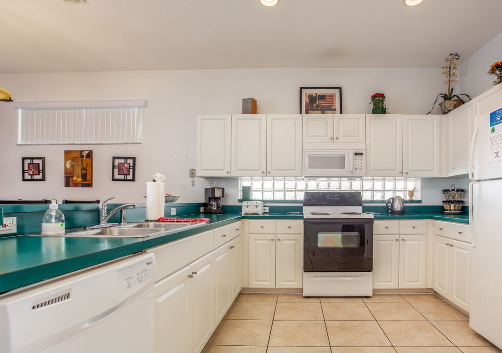 Photo of Kitchen in Sunset Lakes