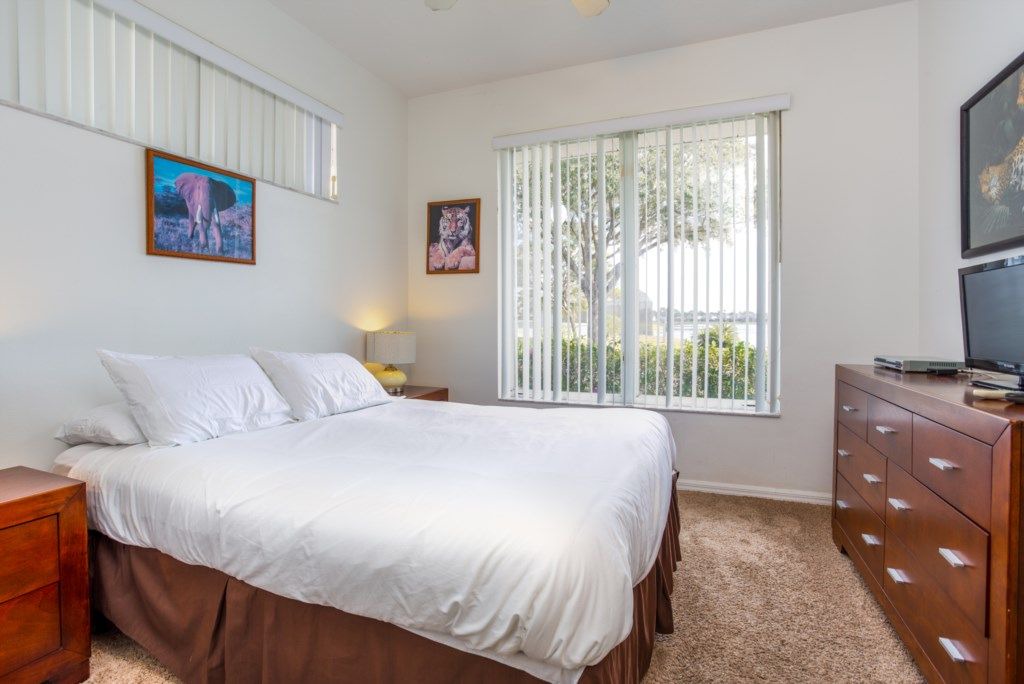 Photo of Bedroom in Sunset Lakes