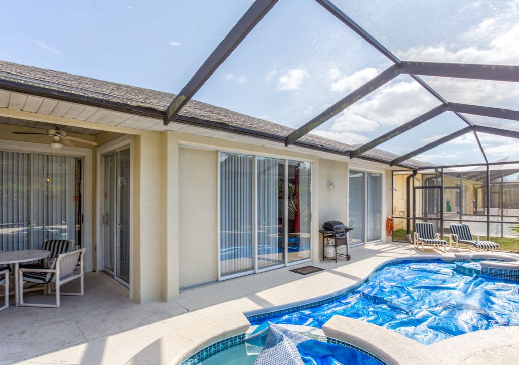 Photo of Outdoor in Sunset Lakes