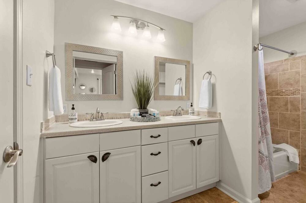 Photo of Bathroom in Mid City South