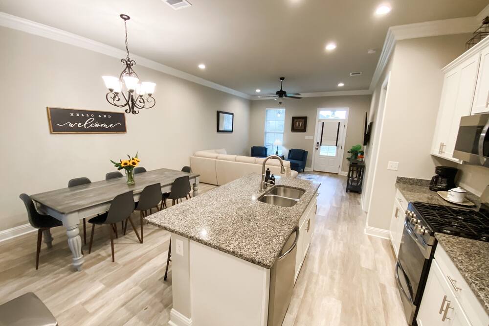 Photo of Kitchen in Broadmoor