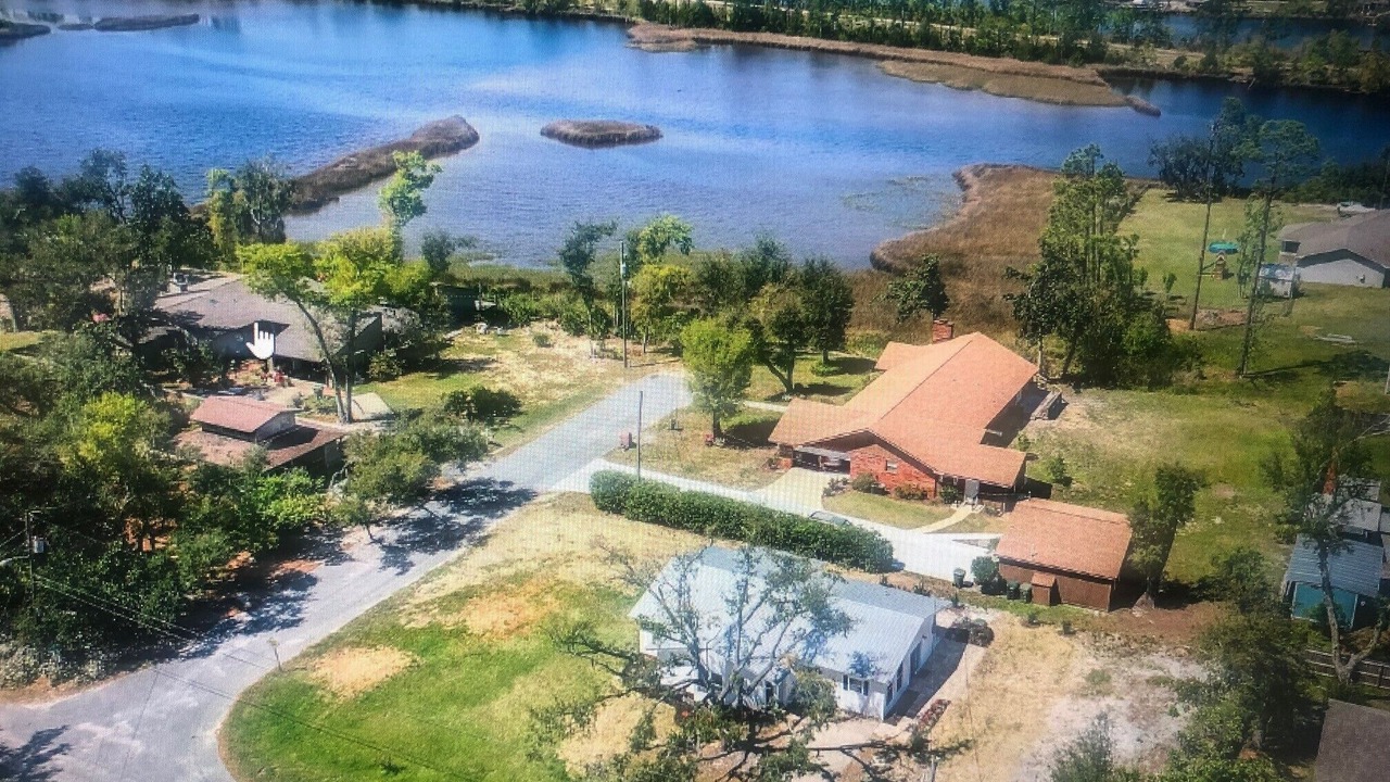 Photo of Outdoor in Lynn Haven